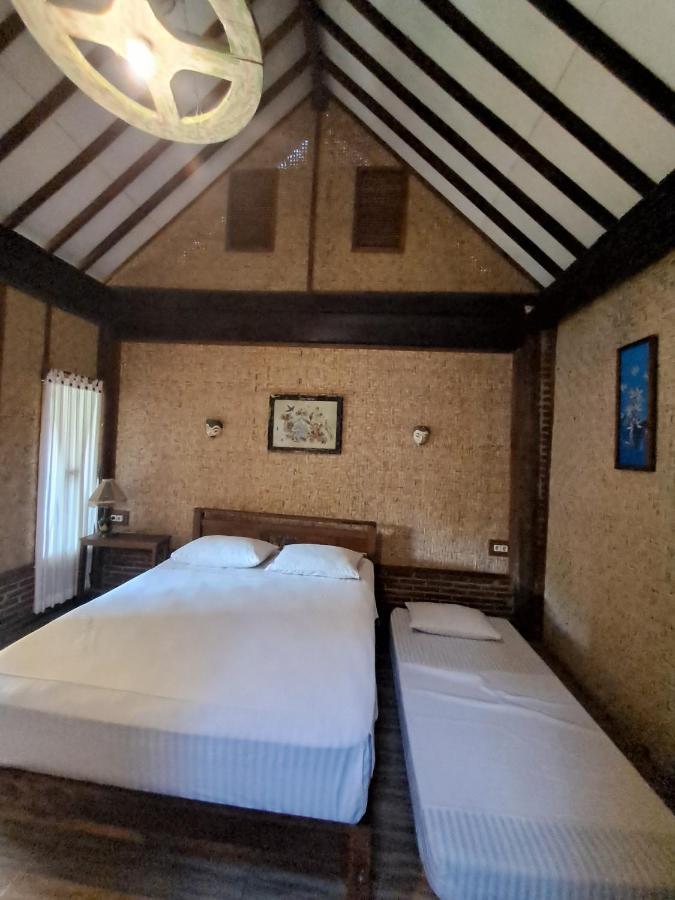Diana'S Homestay Banyuwangi  Exterior photo
